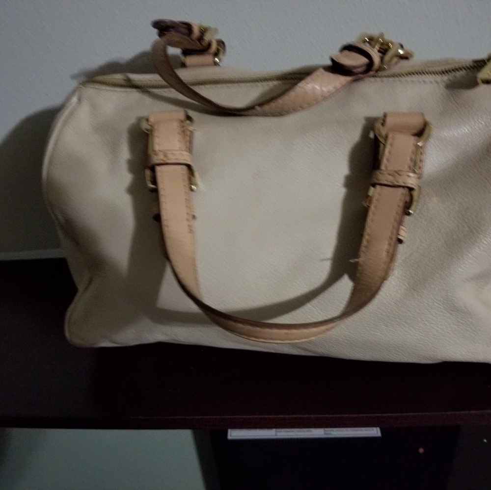 Purse - Picture 3 of 4